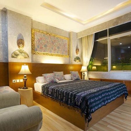 Apartemen Senayan Giacarta Esterno foto