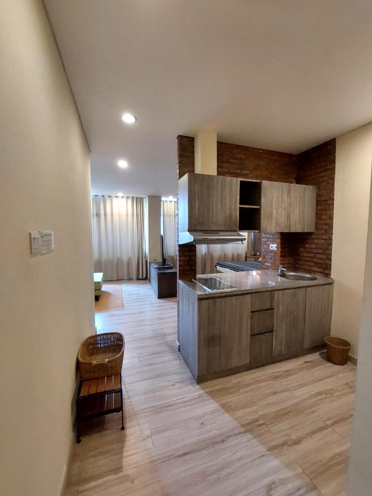 Apartemen Senayan Giacarta Esterno foto